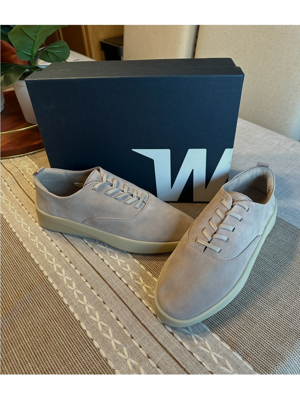 Wolf & Shepherd Women’s Cruise Nubuck Suede Leather Lace-Up New in Box